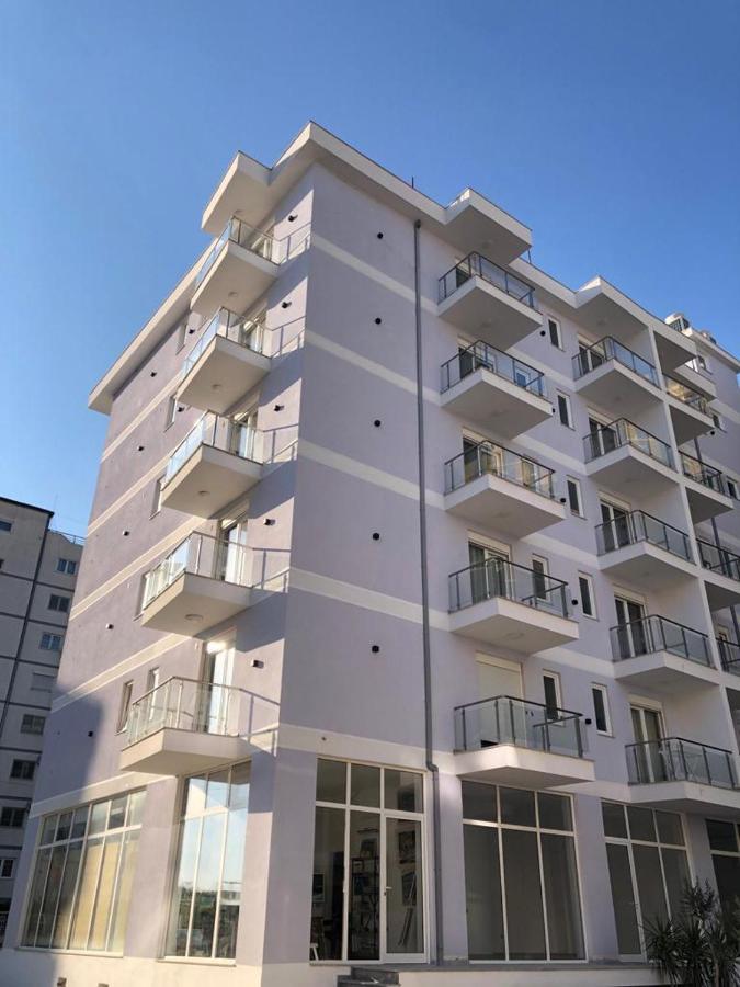 Hotel Mario, Shëngjin Exteriör bild